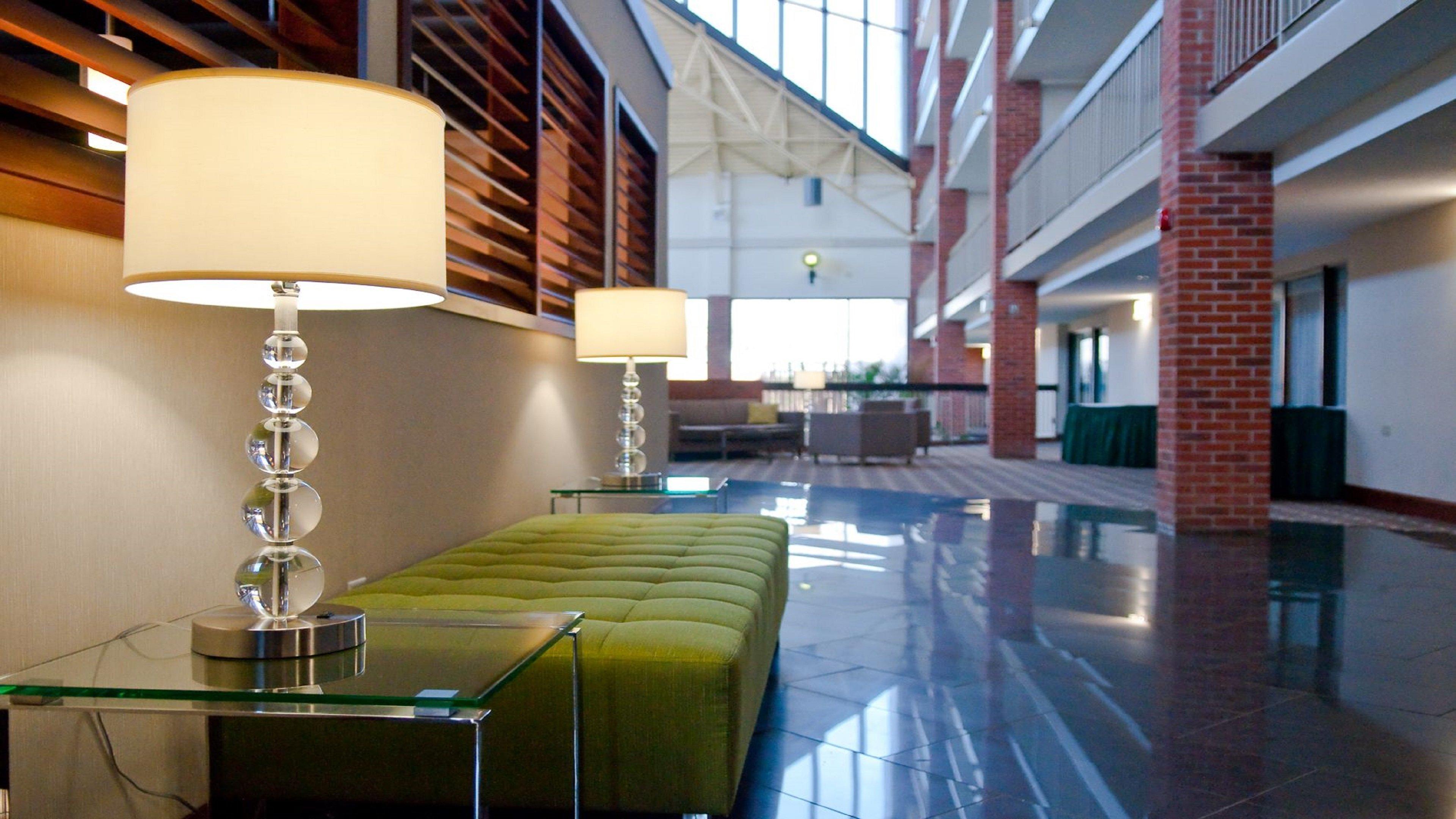 Holiday Inn Oakville Centre By Ihg Εξωτερικό φωτογραφία