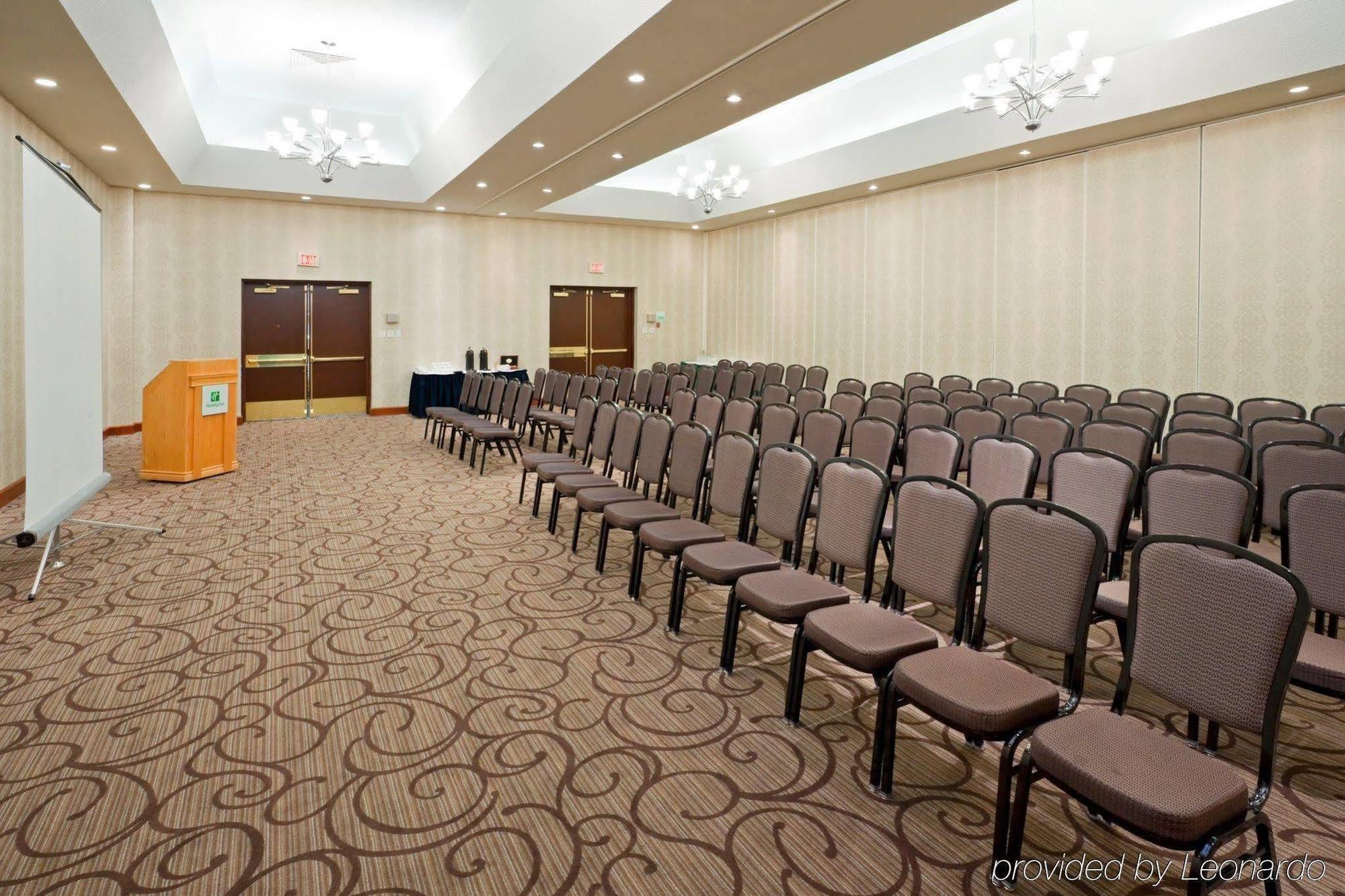 Holiday Inn Oakville Centre By Ihg Ανέσεις φωτογραφία